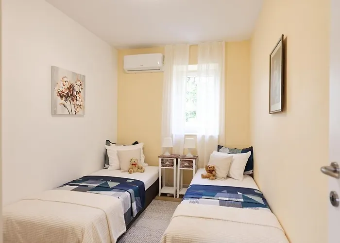 Luxury With A Swimming Pool Poljica, Zadar - 22070 Villa