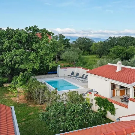 Luxury With A Swimming Pool Poljica, Zadar - 22070 *
